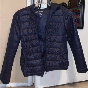 Navy blue puffer jacket